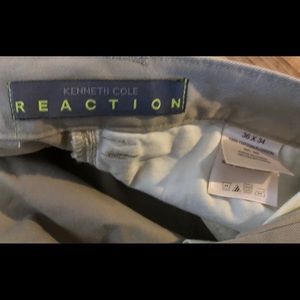 Kenneth Cole Reaction Khaki Men’s - 36w x 34L